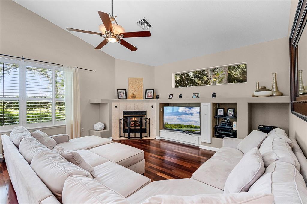 Oviedo, Florida, 32765, United States, 4 Bedrooms Bedrooms, ,3 BathroomsBathrooms,Residential,For Sale,1849988