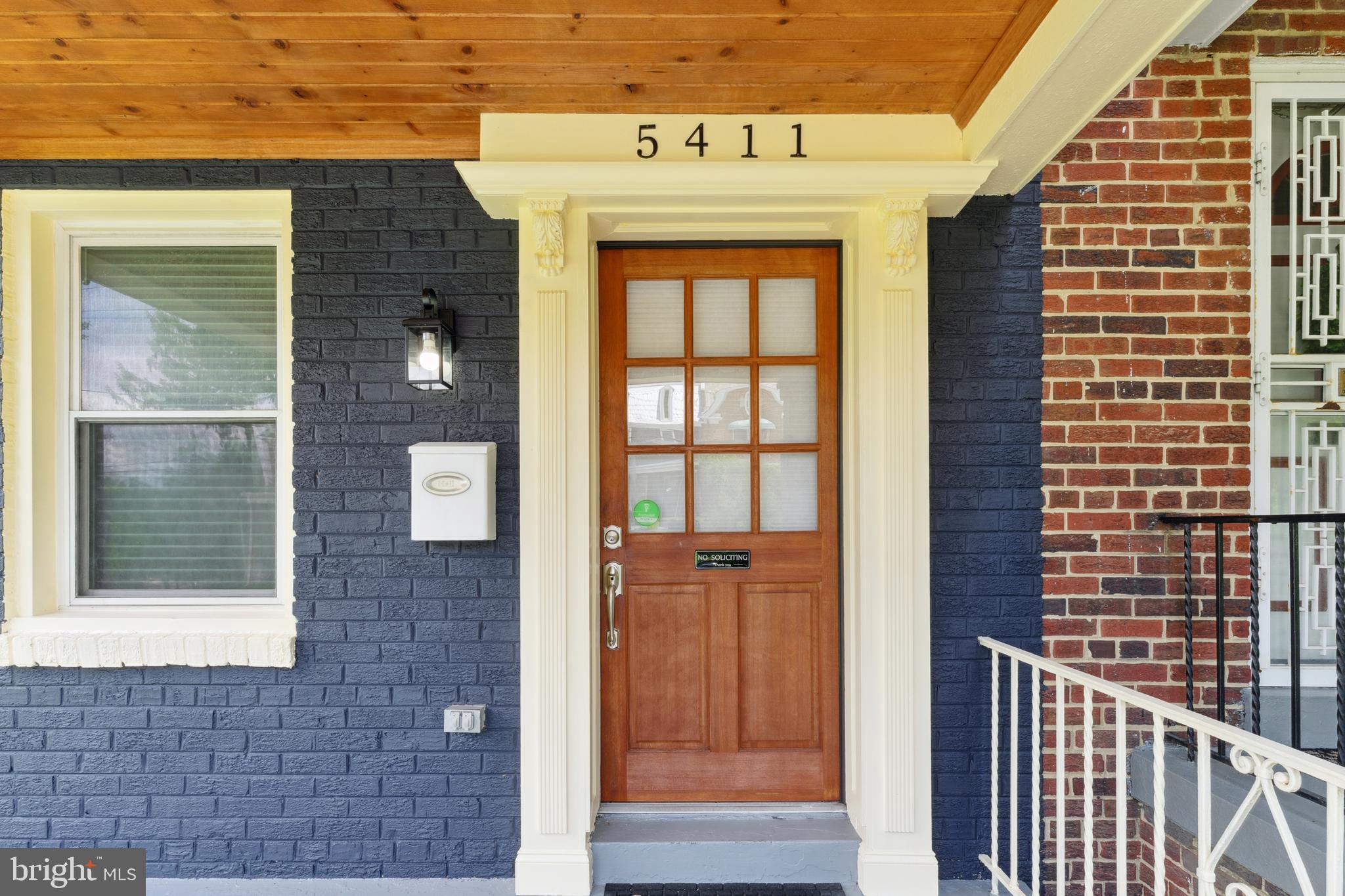 Washington, District of Columbia, 20011, United States, 3 Bedrooms Bedrooms, ,4 BathroomsBathrooms,Residential,For Sale,1935527