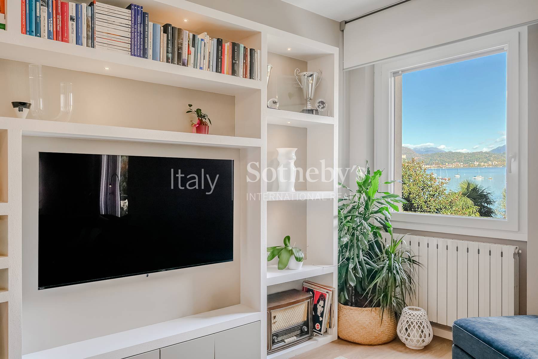  Elegant apartment with Lake and Rocca d’Angera View - 物件實景