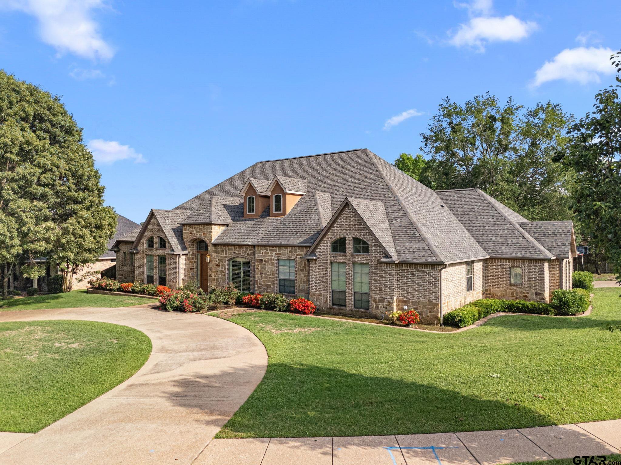 Tyler, Texas, 75703, United States, 4 Bedrooms Bedrooms, ,6 BathroomsBathrooms,Residential,For Sale,1818299