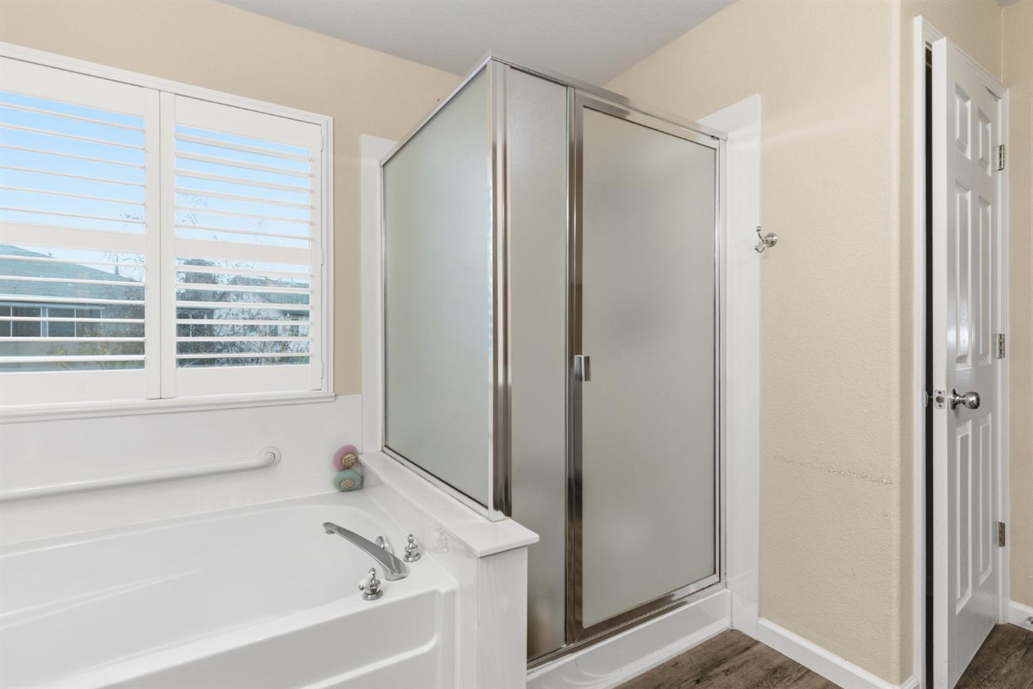 Tracy, California, 95377, United States, 5 Bedrooms Bedrooms, ,3 BathroomsBathrooms,Residential,For Sale,2005564