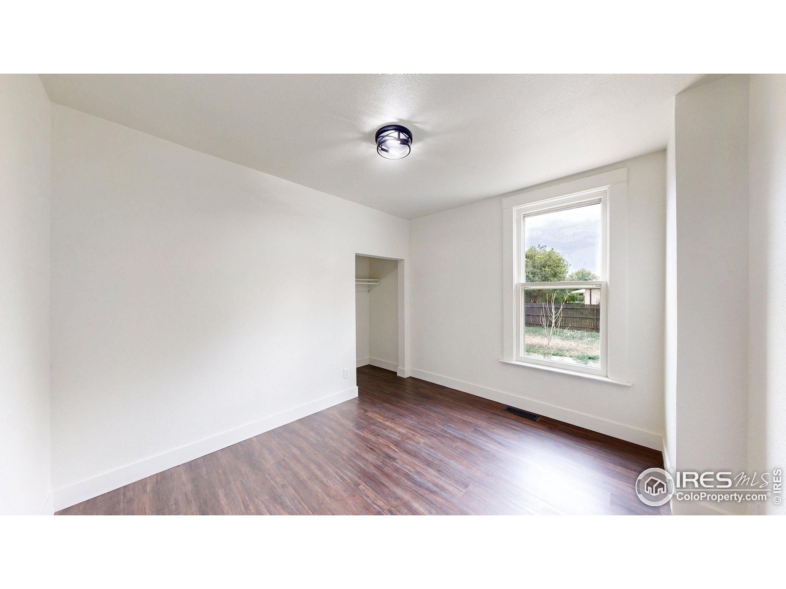 Milliken, Colorado, 80543, United States, 5 Bedrooms Bedrooms, ,1 BathroomBathrooms,Residential,For Sale,1896024