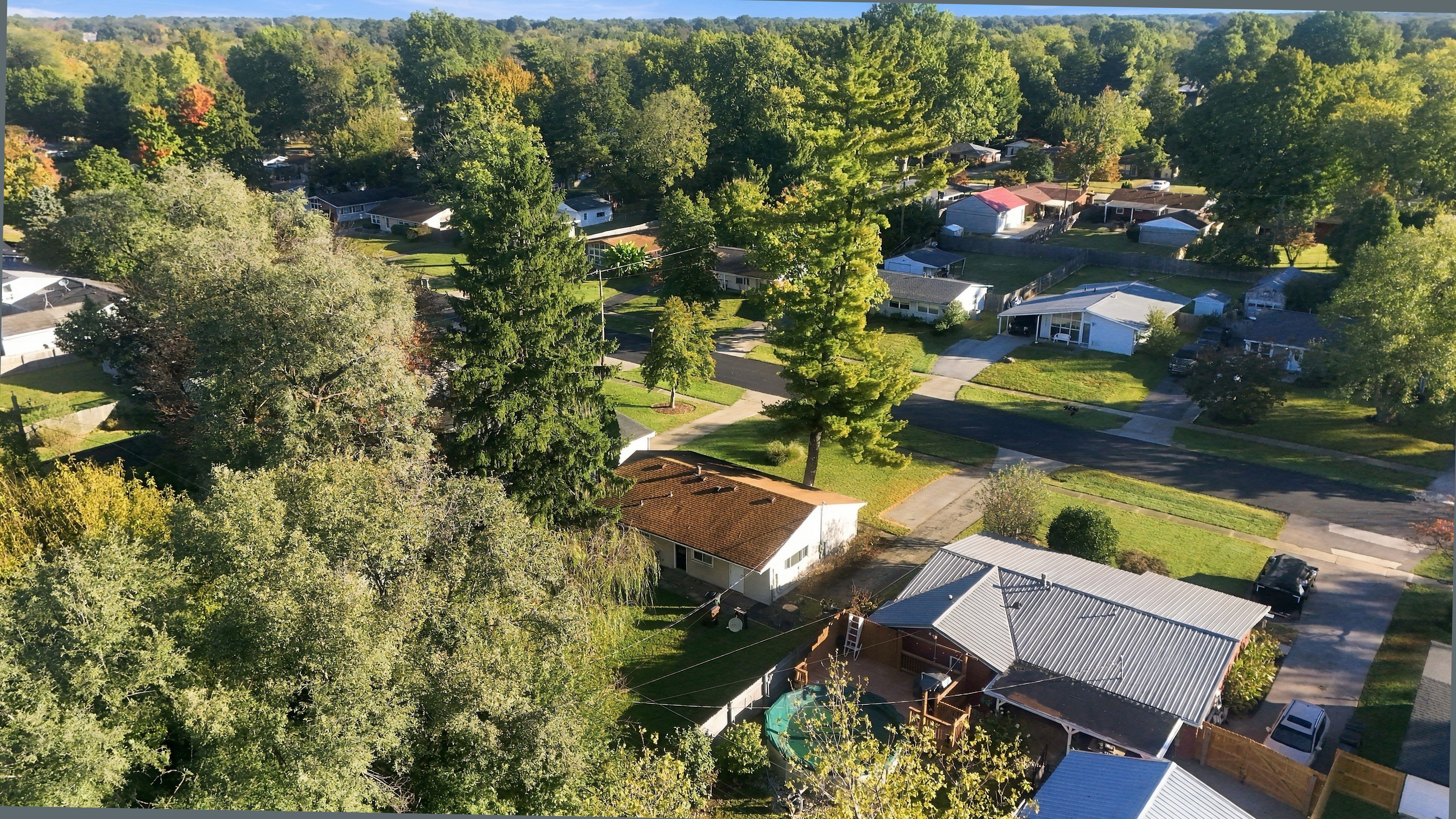  1716 Brentmoor Lane, Louisville, KY 40223 - 物件實景