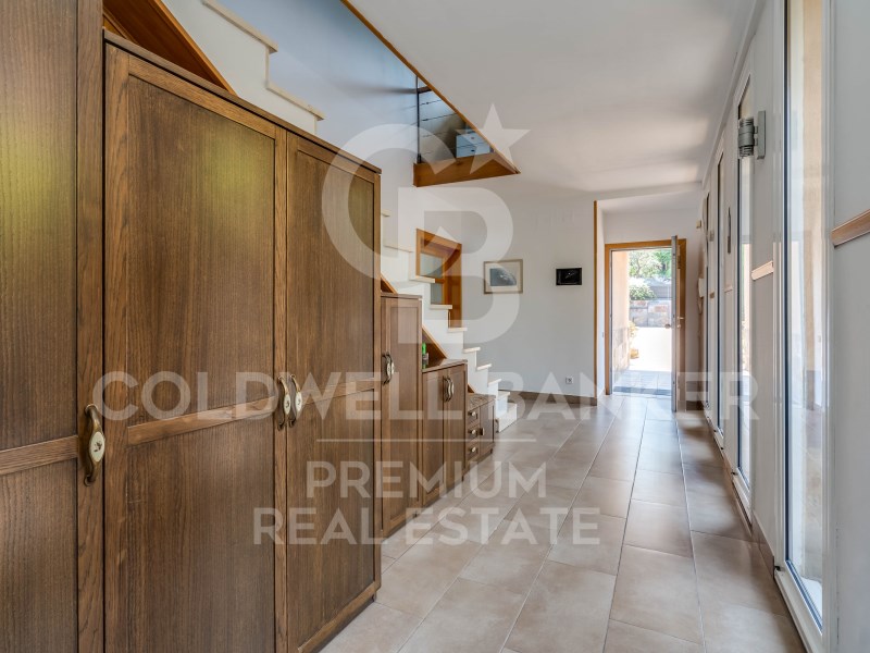 Cerdanyola del Vallès, Catalonia, ES, 4 Bedrooms Bedrooms, ,4 BathroomsBathrooms,Residential,For Sale,1613649