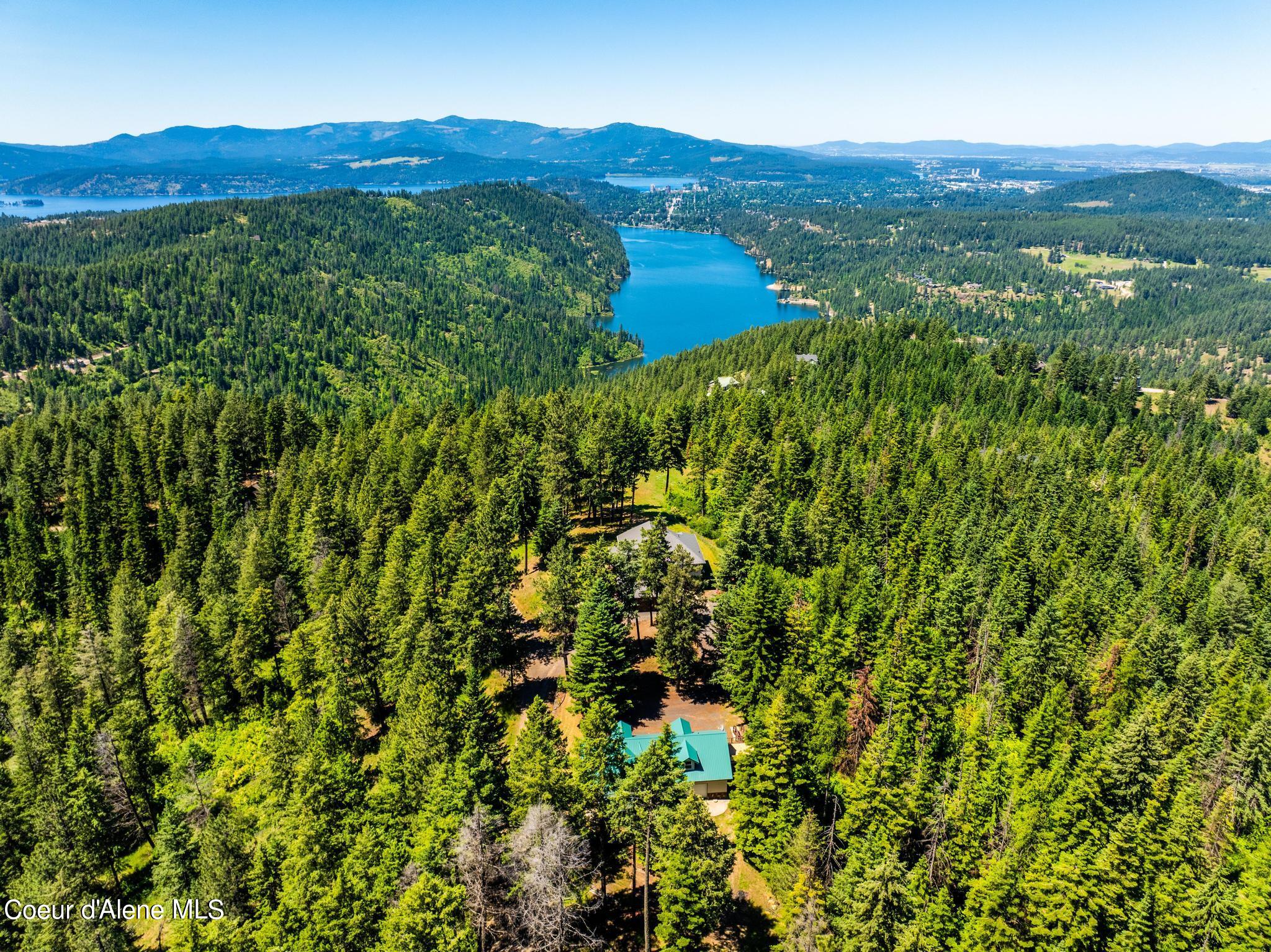 Coeur D'alene, Idaho, 83814, United States, 4 Bedrooms Bedrooms, ,3 BathroomsBathrooms,Residential,For Sale,1795061