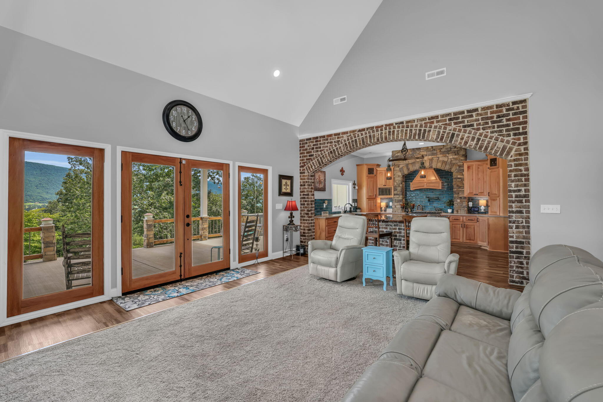 Dunlap, Tennessee, 37327, United States, 4 Bedrooms Bedrooms, ,4 BathroomsBathrooms,Residential,For Sale,1914662