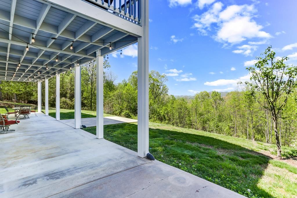 Warne, North Carolina, 28909, United States, 3 Bedrooms Bedrooms, ,3 BathroomsBathrooms,Residential,For Sale,1878165
