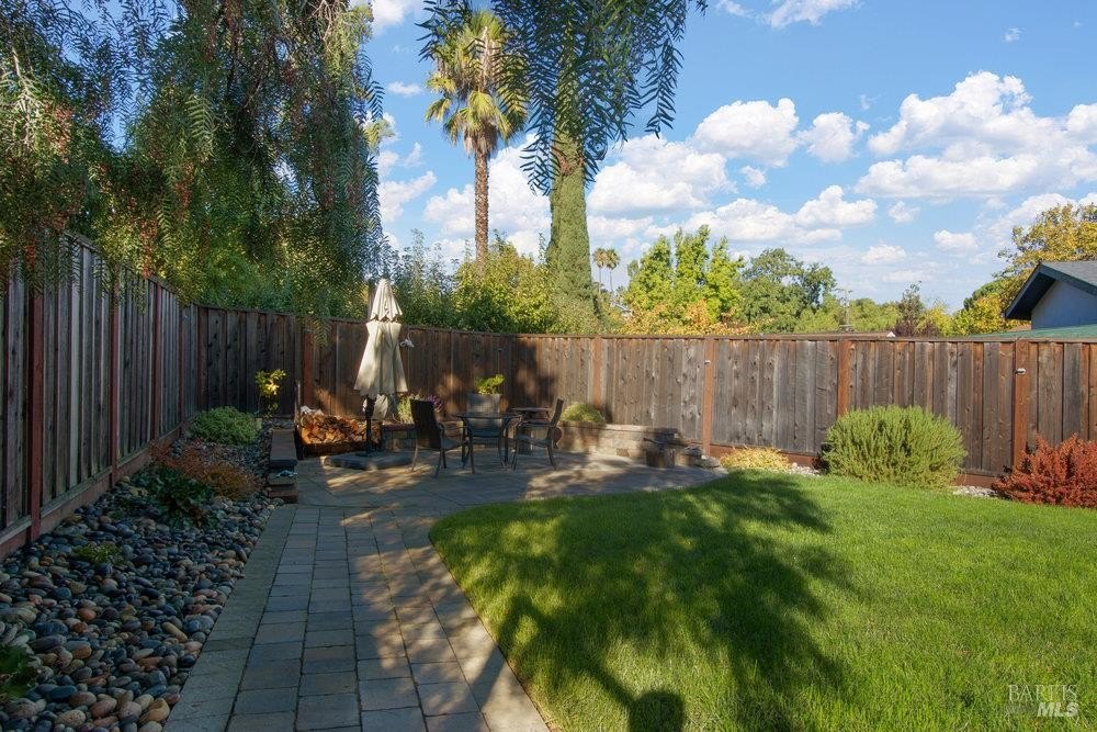 Benicia, California, 94510, United States, 2 Bedrooms Bedrooms, ,1 BathroomBathrooms,Residential,For Sale,1966169