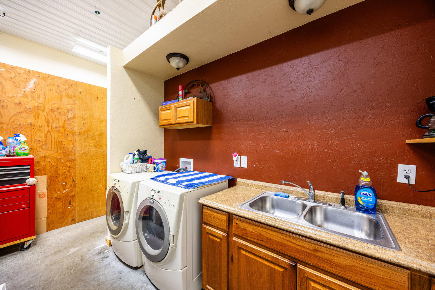 Sheridan, Wyoming, 82801, United States, 2 Bedrooms Bedrooms, ,1 BathroomBathrooms,Residential,For Sale,1907436