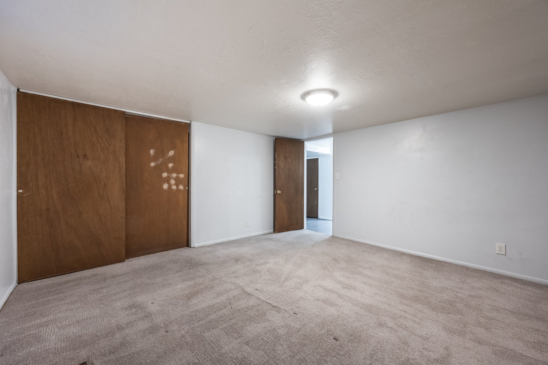  Rare Commercial Property - 物件實景