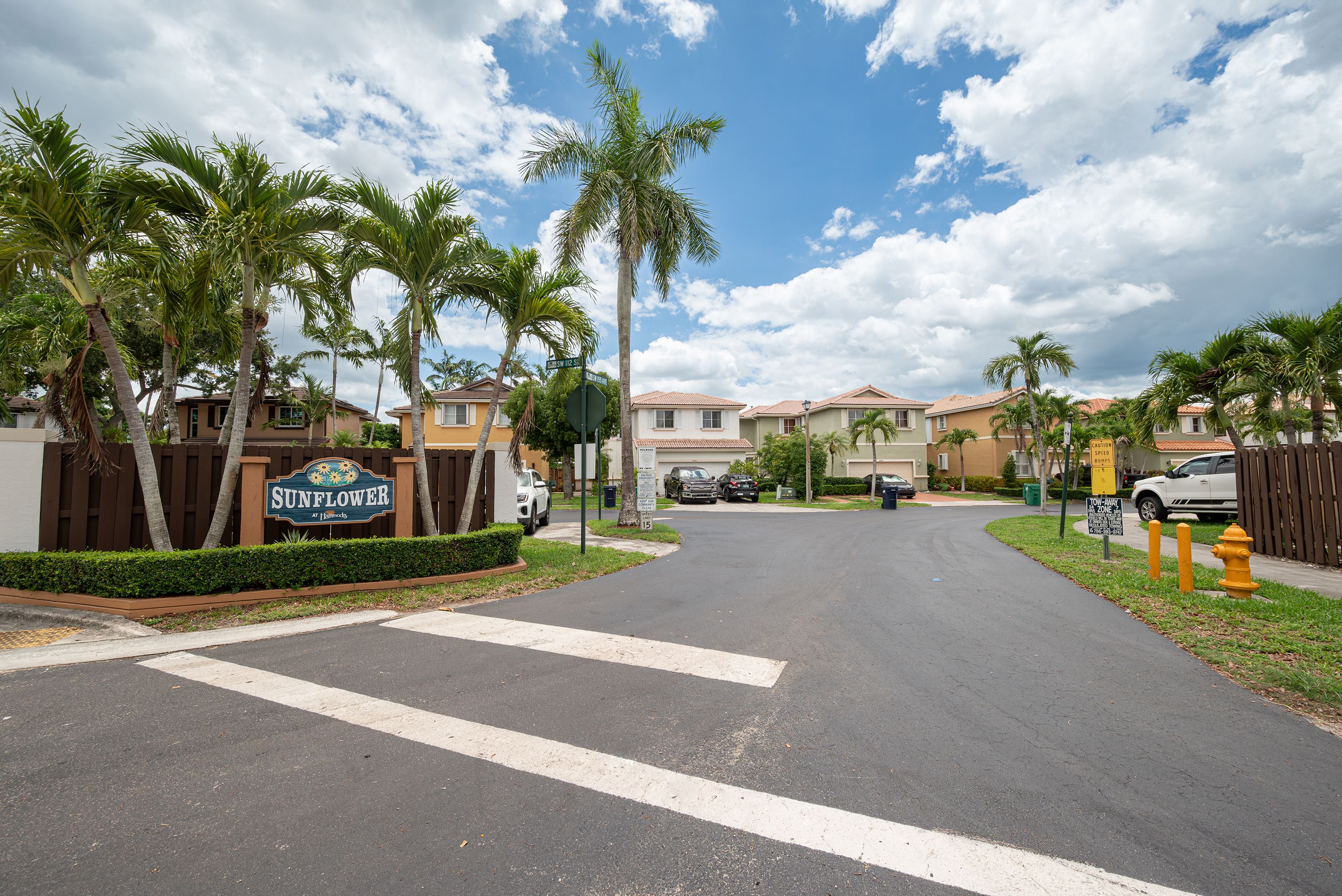  15558 SW 112th Dr, Miami, FL, 33196 - 物件實景