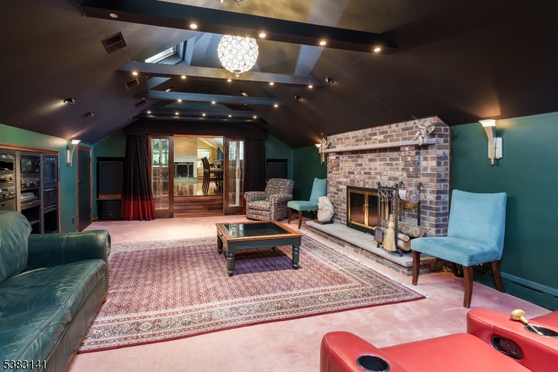 Kinnelon Boro, New Jersey, 07405, United States, 4 Bedrooms Bedrooms, ,4 BathroomsBathrooms,Residential,For Sale,1941980