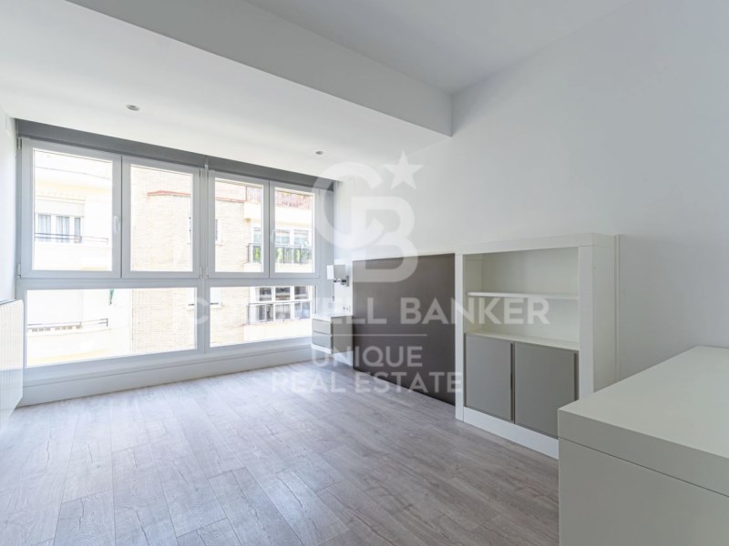 Madrid, Comunidad de Madrid, ES, 3 Bedrooms Bedrooms, ,4 BathroomsBathrooms,Residential,For Sale,1848919