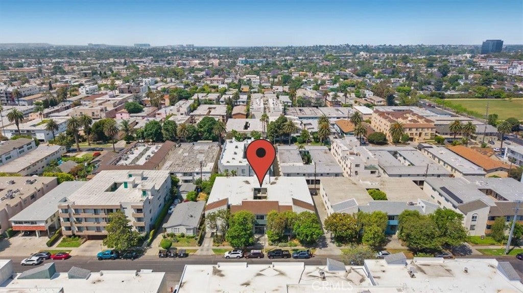Los Angeles, California, 90034, United States, 2 Bedrooms Bedrooms, ,2 BathroomsBathrooms,Residential,For Sale,2025767