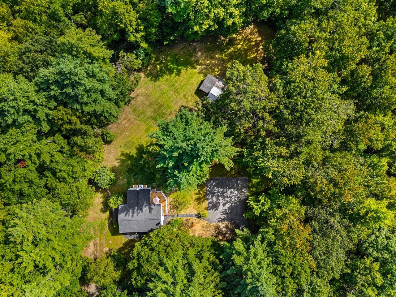 Amherst, New Hampshire, 03031, United States, 2 Bedrooms Bedrooms, ,1 BathroomBathrooms,Residential,For Sale,1996144