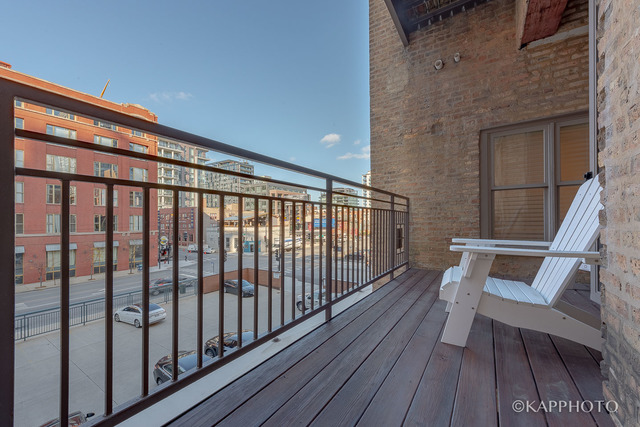 319 West Erie Street, 2W, Chicago, Illinois, 60654, United States, 2 Bedrooms Bedrooms, ,3 BathroomsBathrooms,Residential,For Sale,319 West Erie Street , 2W,1010581