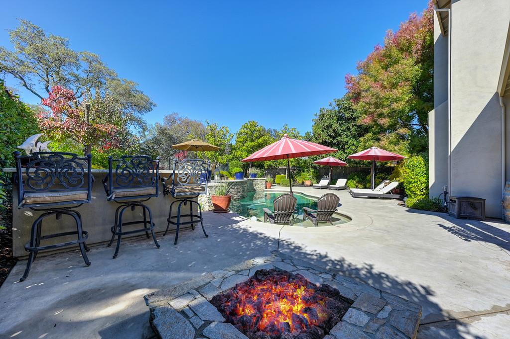 El Dorado Hills, California, 95762, United States, 4 Bedrooms Bedrooms, ,4 BathroomsBathrooms,Residential,For Sale,1988324