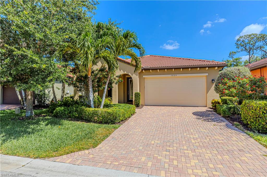 Naples, Florida, 34113, United States, 2 Bedrooms Bedrooms, ,3 BathroomsBathrooms,Residential,For Sale,1819924