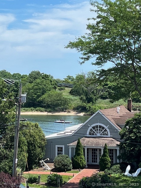Bridgeport, Connecticut, 06605, United States, 2 Bedrooms Bedrooms, ,3 BathroomsBathrooms,Residential,For Sale,1903371