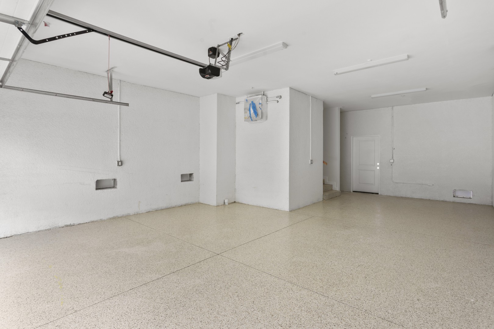 Treasure Island, Florida, 33706, United States, 5 Bedrooms Bedrooms, ,4 BathroomsBathrooms,Residential,For Sale,1888814