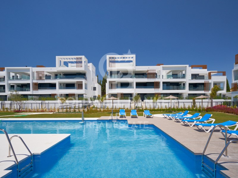 Estepona, Andalusia, ES, 2 Bedrooms Bedrooms, ,2 BathroomsBathrooms,Residential,For Sale,1911376