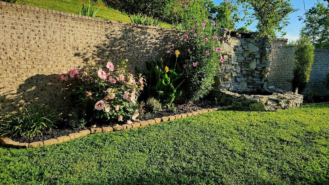 Lewisburg, Tennessee, 37091, United States, 4 Bedrooms Bedrooms, ,3 BathroomsBathrooms,Residential,For Sale,1999662