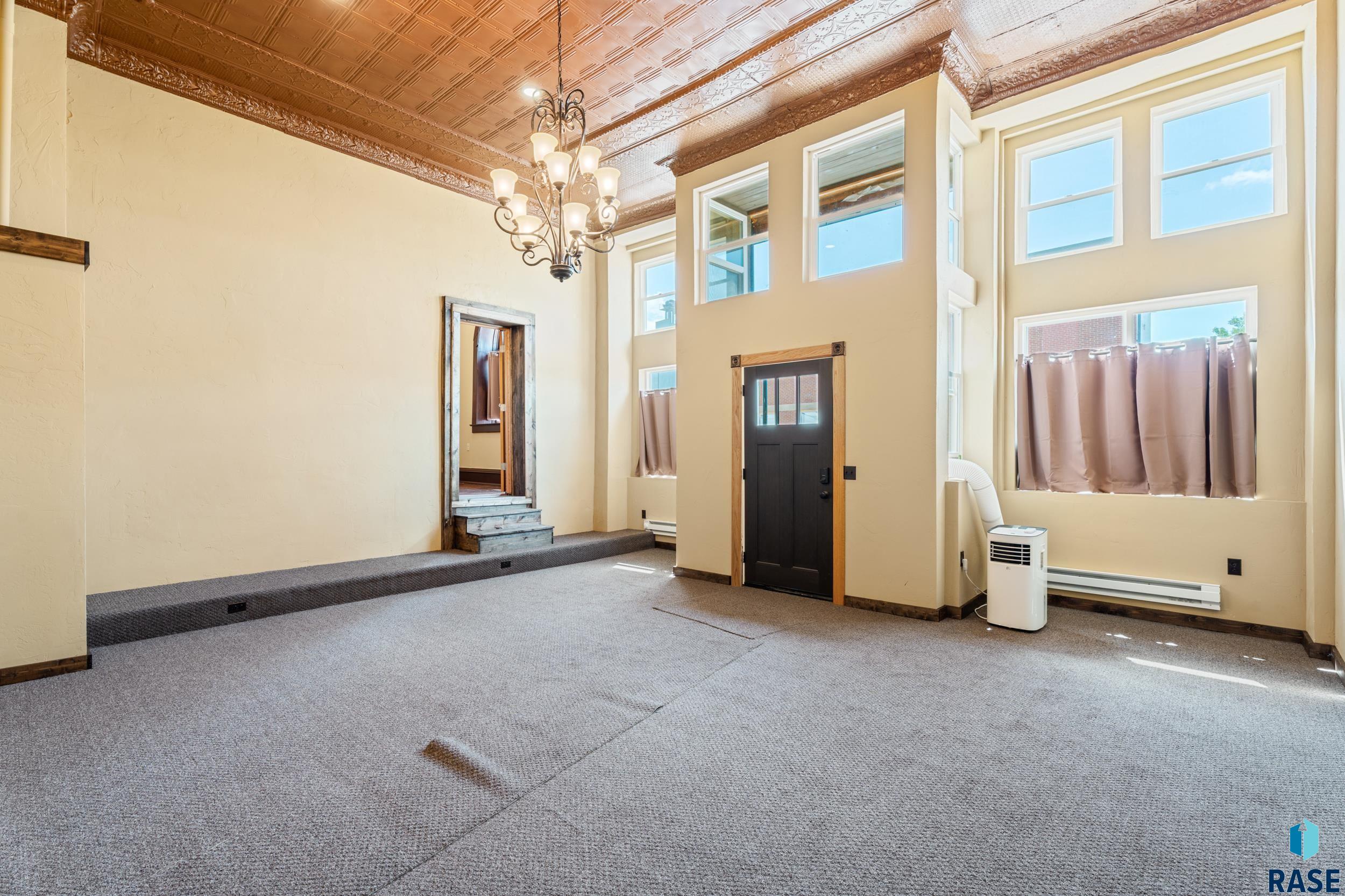 Hartford, South Dakota, 57033, United States, ,Residential,For Sale,1974524