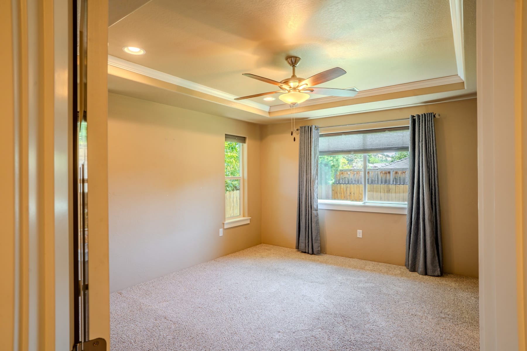  2196 Crestbrook Road Medford, OR 97504 - 物件實景