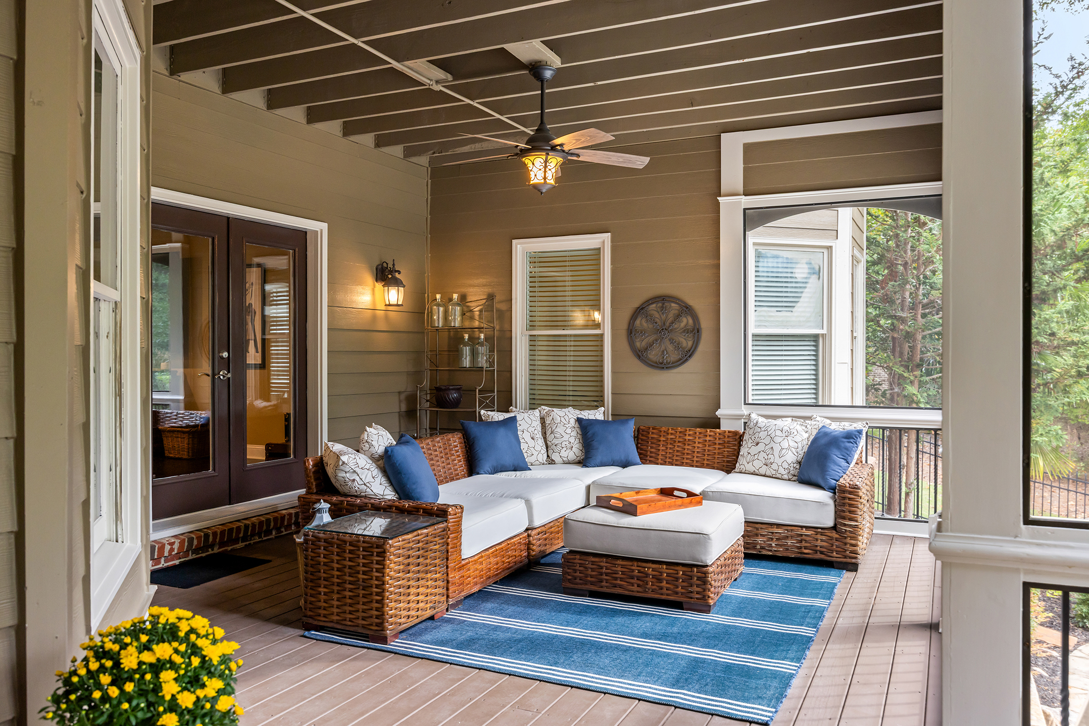  Set on a Spacious Cul-de-Sac Lot in Arbor Green - 物件實景