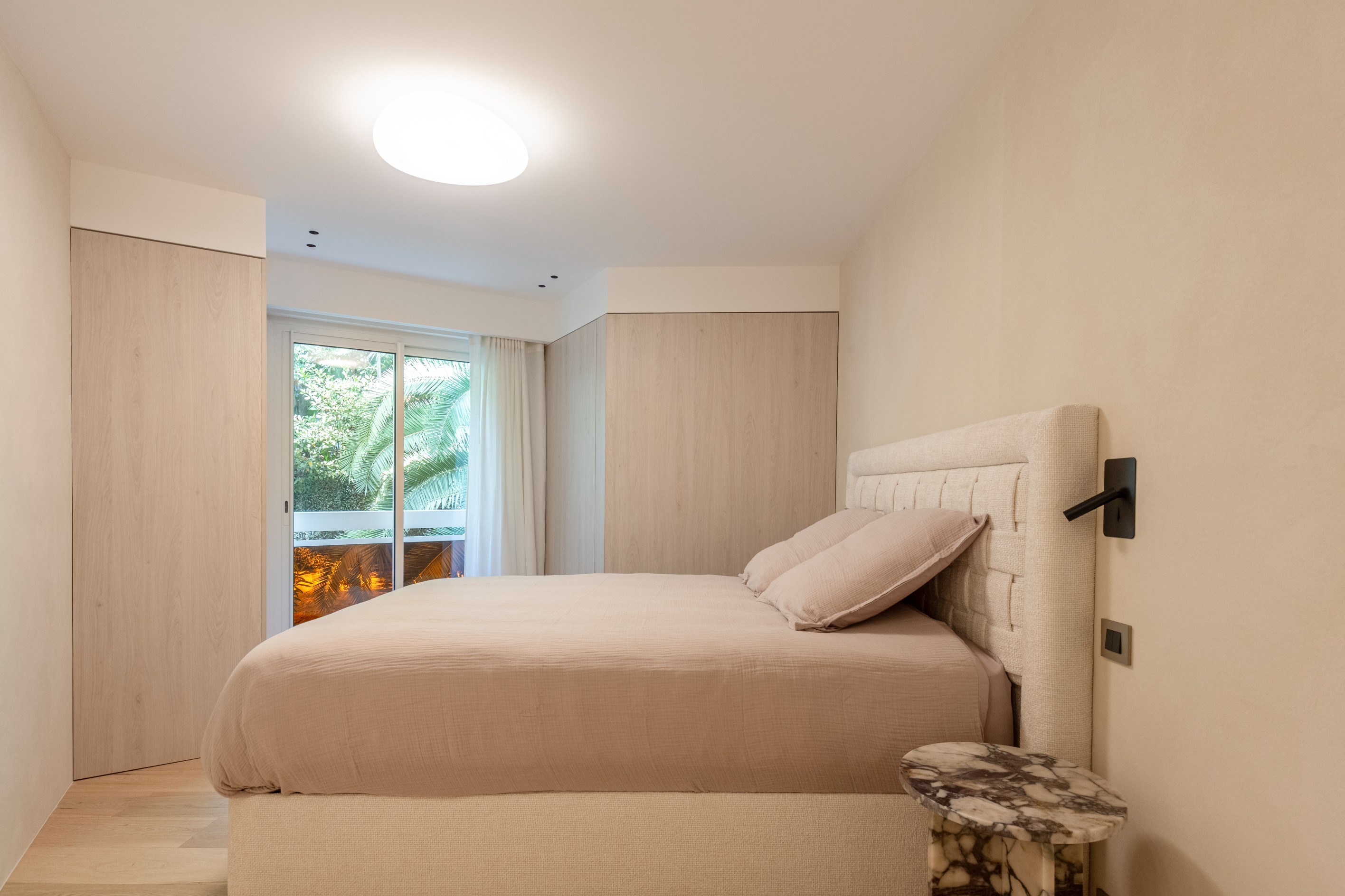  Renovated 113 sqm apartment with terrace and partial sea view - residence with … - 物件實景