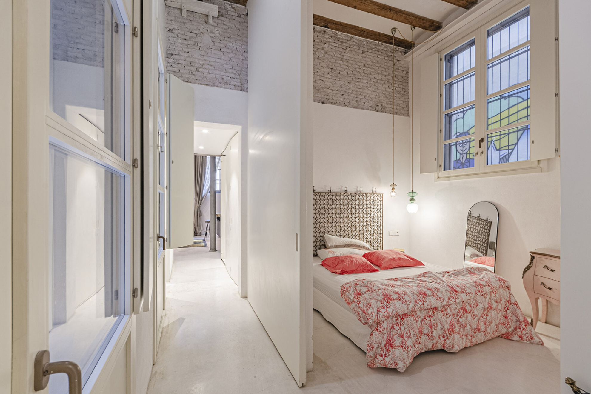  Renovated apartment with historical character in the Barri Gòtic - 物件實景