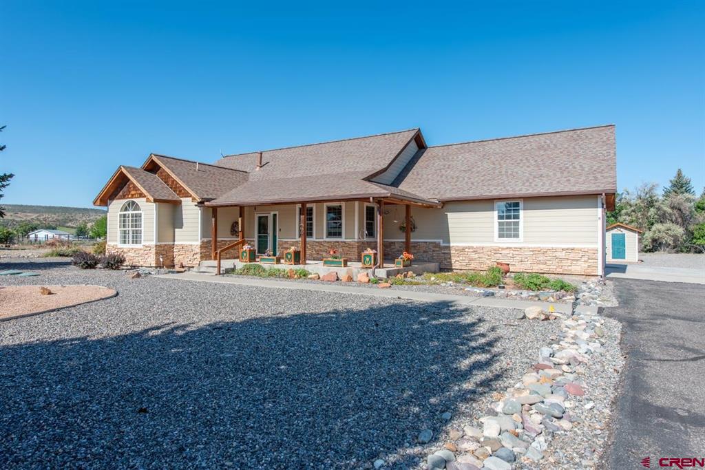 Montrose, Colorado, 81403, United States, 3 Bedrooms Bedrooms, ,2 BathroomsBathrooms,Residential,For Sale,1977225