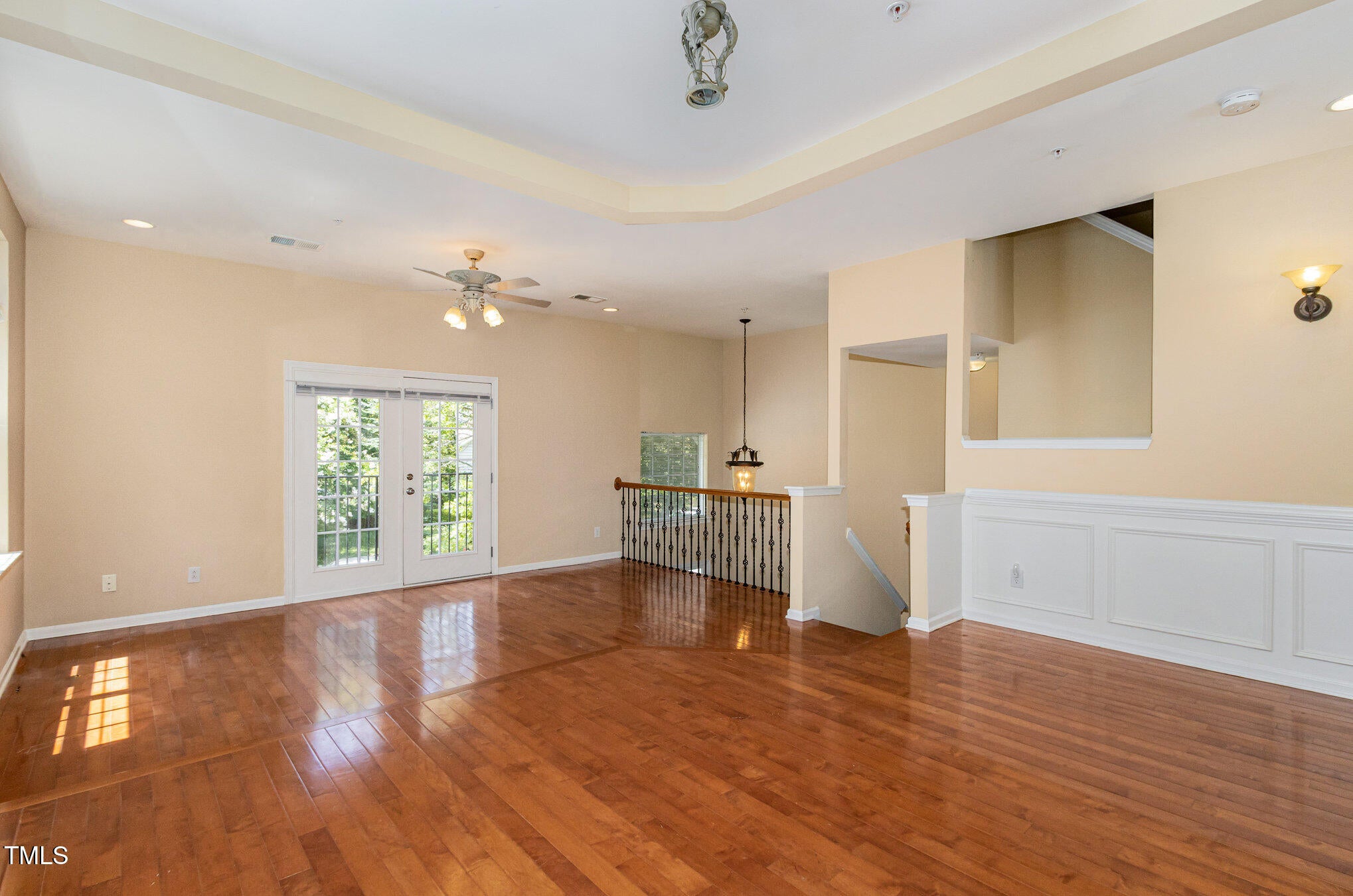 Chapel Hill, North Carolina, 27516, United States, 3 Bedrooms Bedrooms, ,4 BathroomsBathrooms,Residential,For Sale,1906993