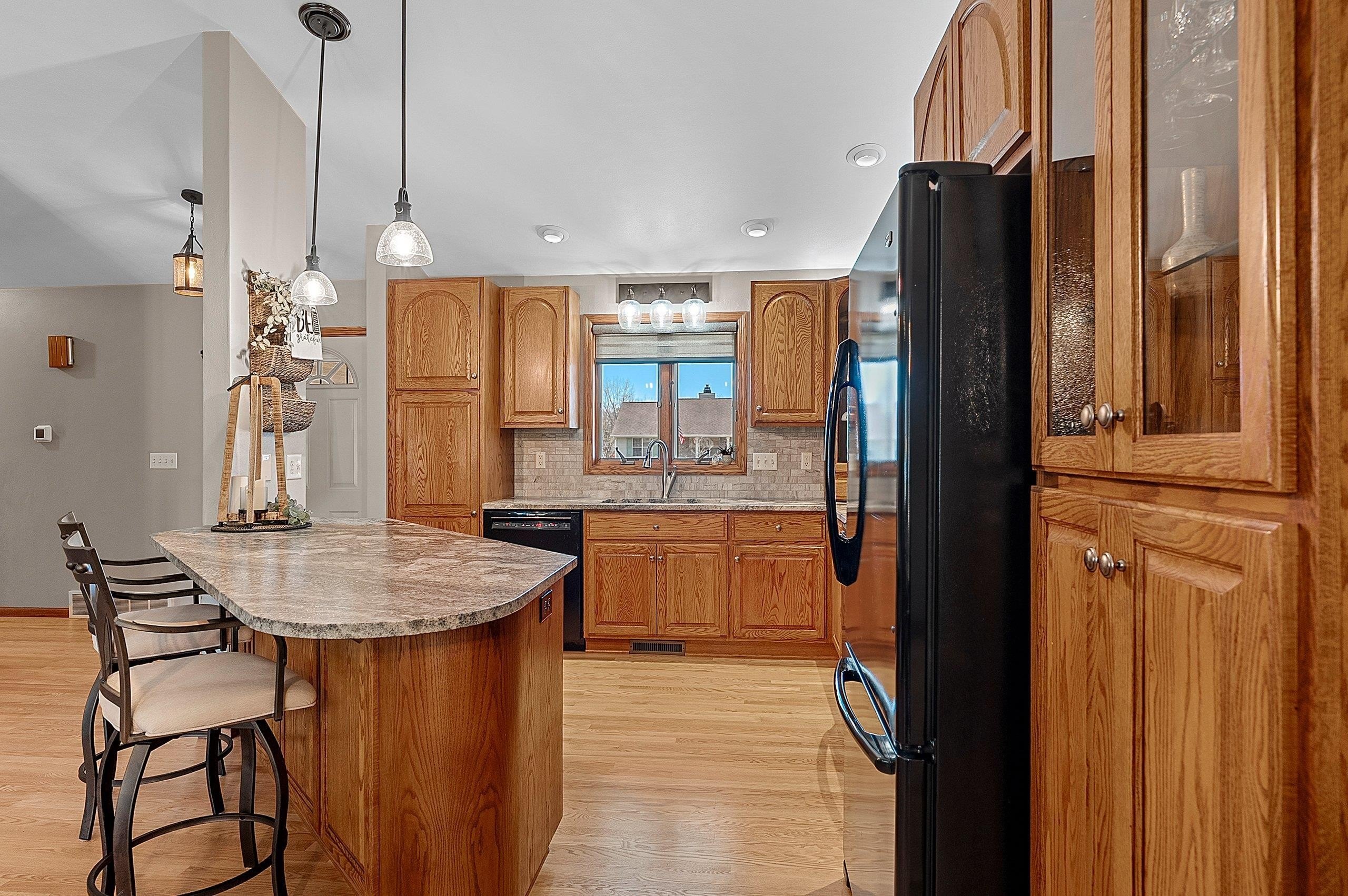 GREEN BAY, Wisconsin, 54313, United States, 4 Bedrooms Bedrooms, ,4 BathroomsBathrooms,Residential,For Sale,2048613