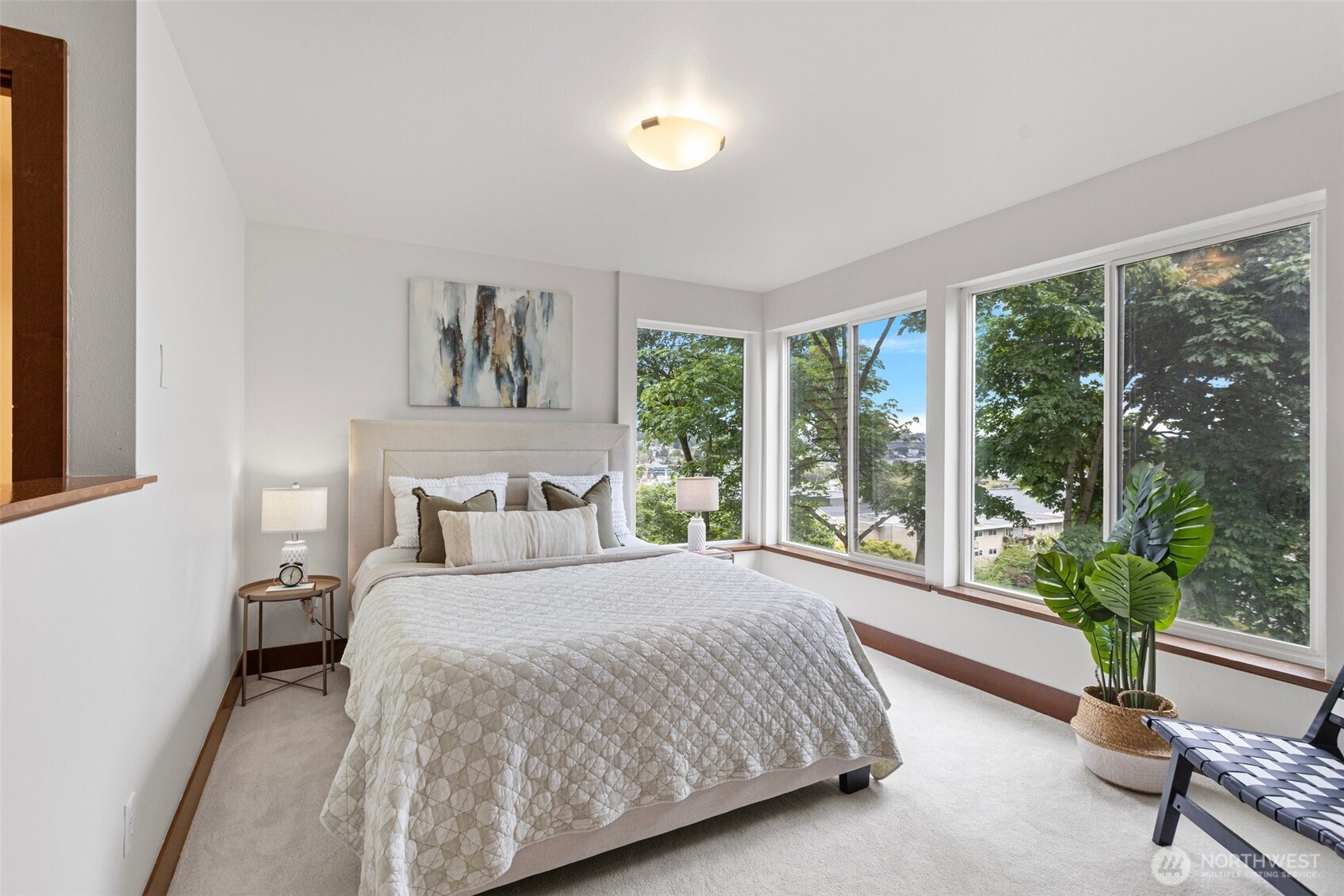 Seattle, Washington, 98109, United States, 3 Bedrooms Bedrooms, ,4 BathroomsBathrooms,Residential,For Sale,1976835