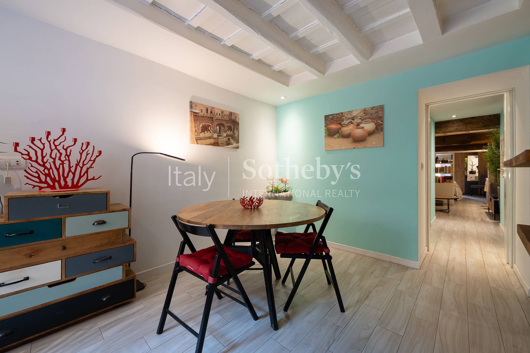  Refined pied-à-terre with a charming terrace in the exclusive Palazzo Balestra - 物件實景