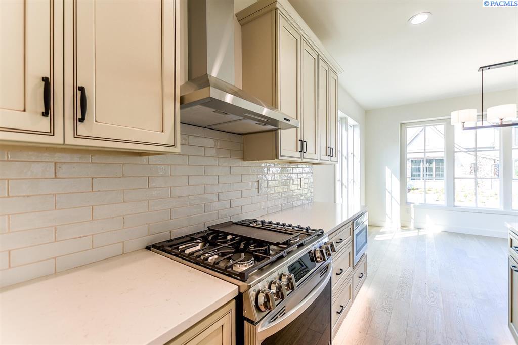 Pullman, Washington, 99163, United States, 4 Bedrooms Bedrooms, ,3 BathroomsBathrooms,Residential,For Sale,1794124