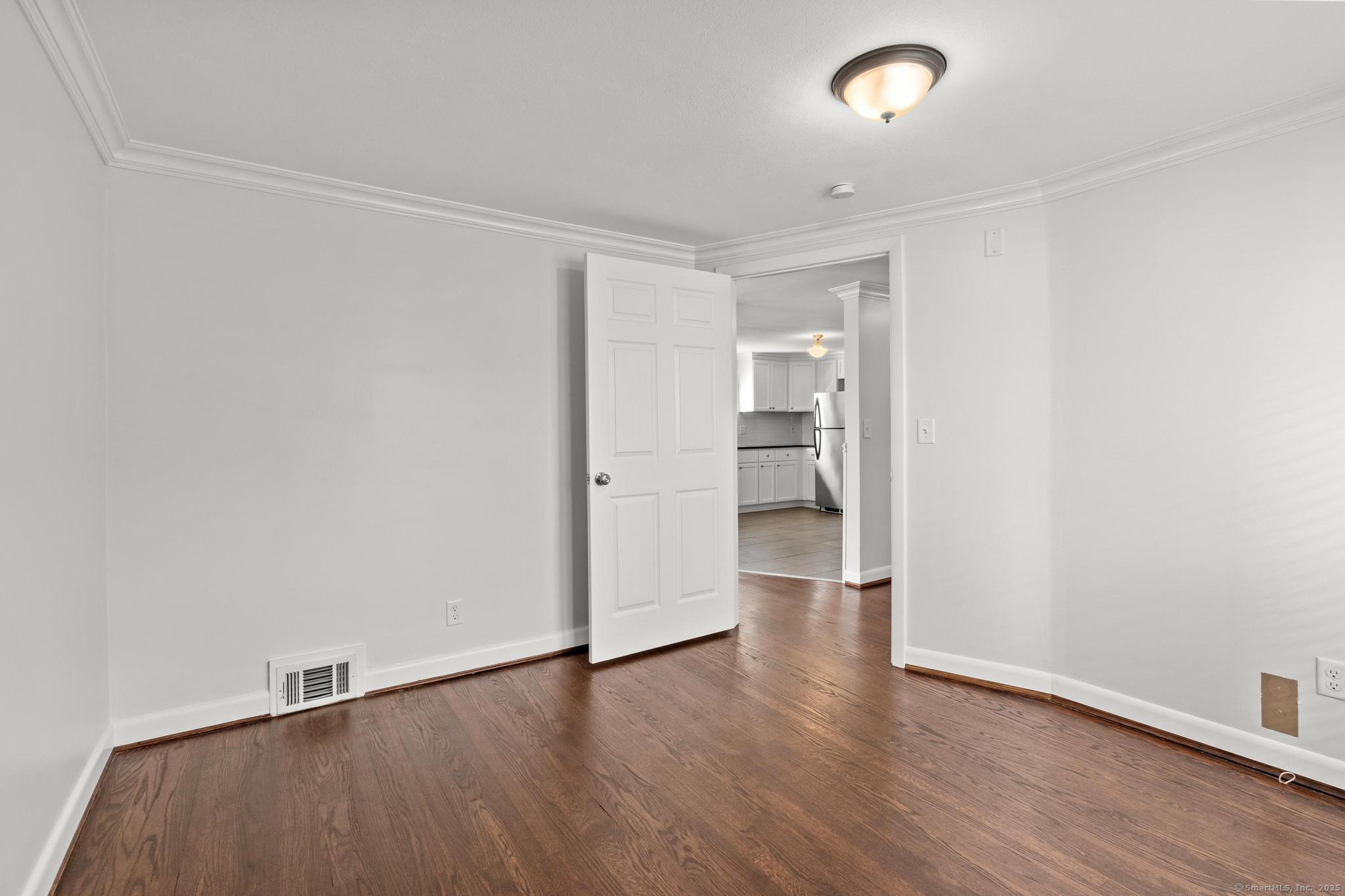 West Hartford, Connecticut, 06119, United States, 4 Bedrooms Bedrooms, ,2 BathroomsBathrooms,Residential,For Sale,1934206