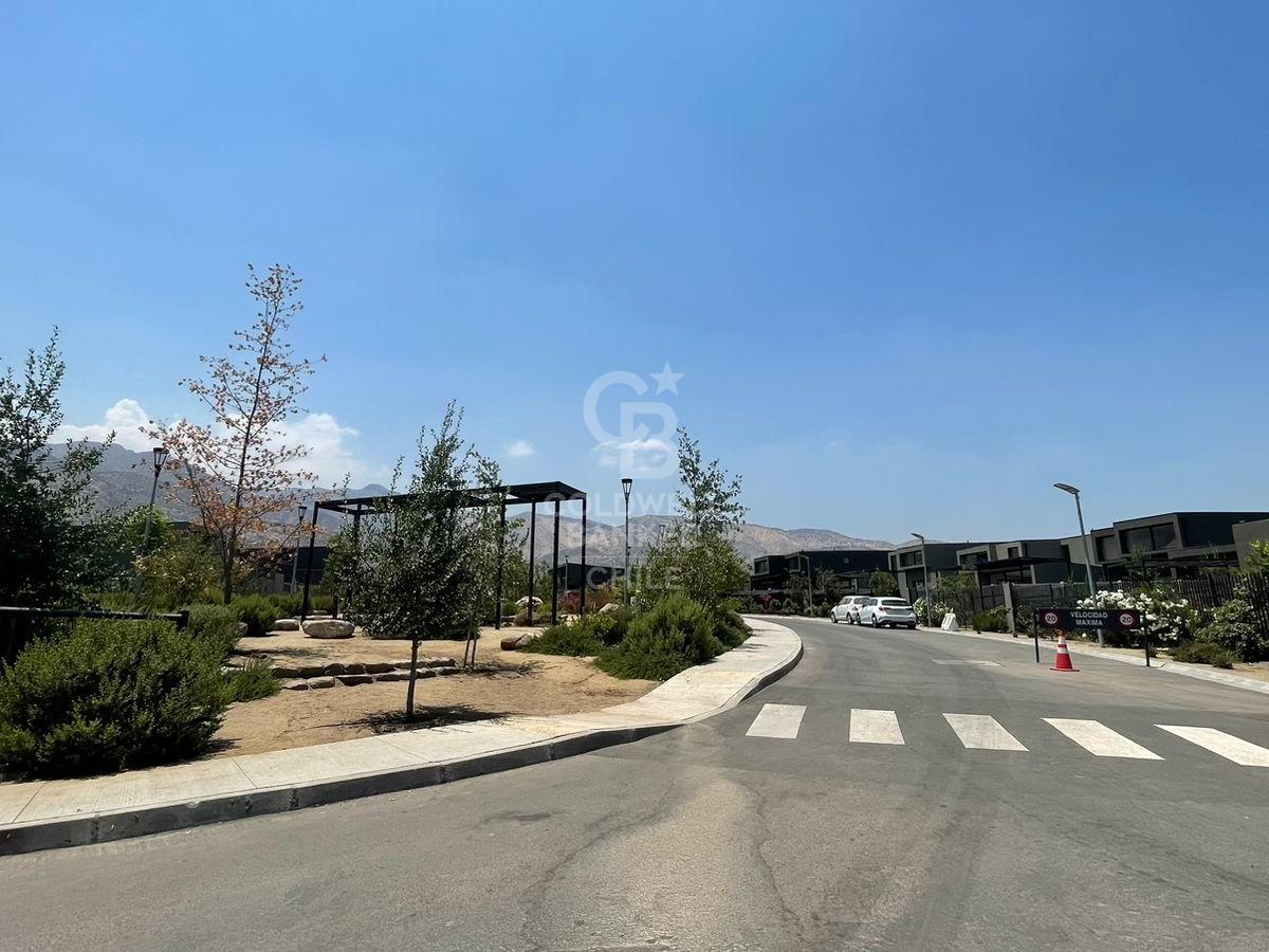 Colina, Chile, 4 Bedrooms Bedrooms, ,4 BathroomsBathrooms,Residential,For Sale,1687172