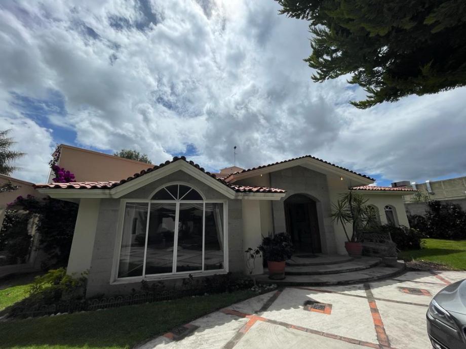 ALSACIA, Metepec, Estado de méxico, 52172, Mexico, 3 Bedrooms Bedrooms, ,3 BathroomsBathrooms,Residential,For Sale,ALSACIA,1441298