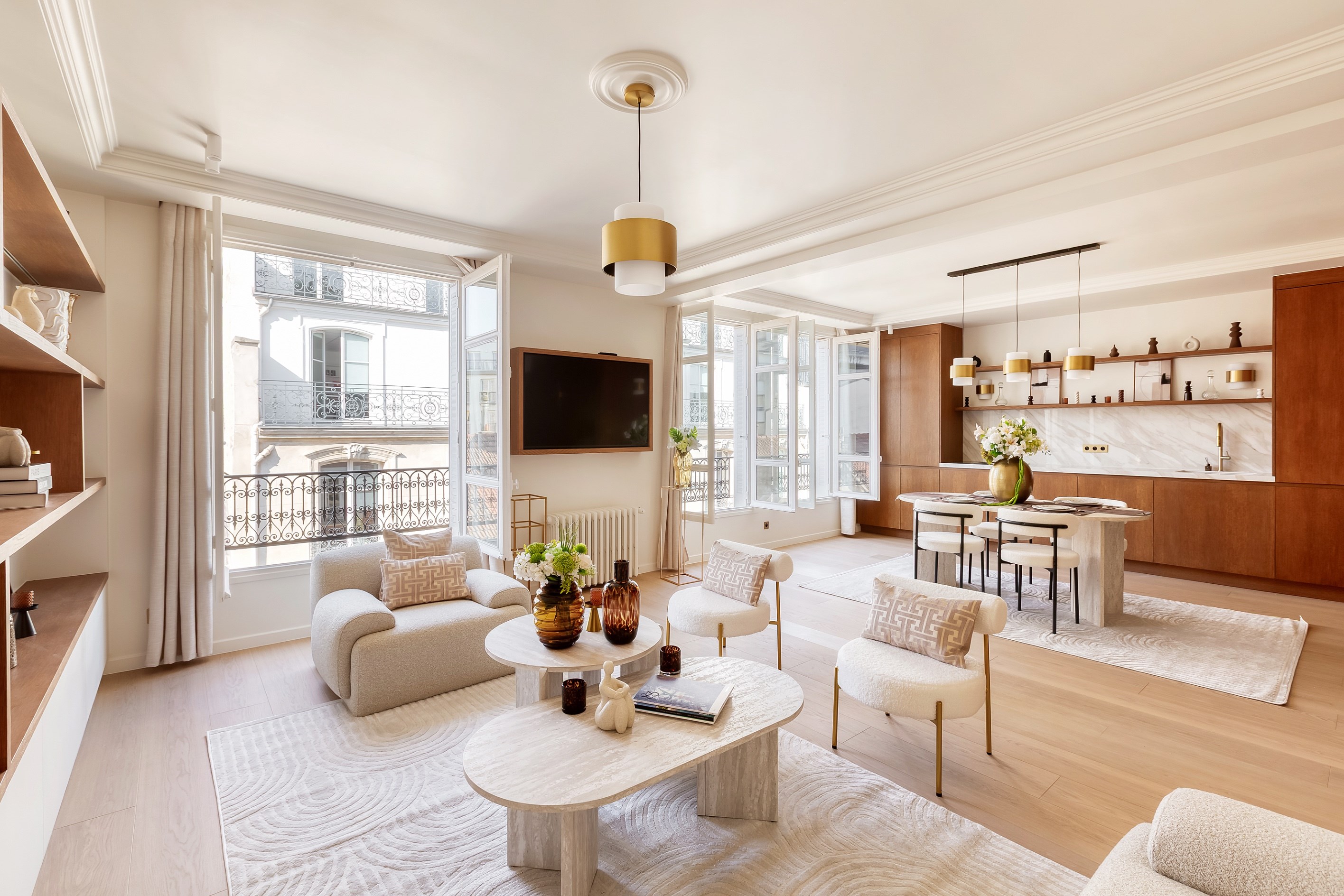  A VENDRE - Apartment - 2 bedrooms - Turn key - Golden Triangle - George V - 750… - 物件實景