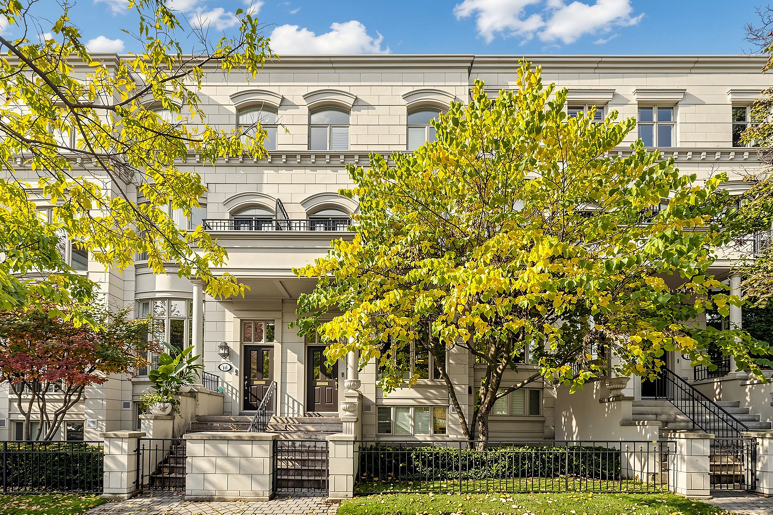  Elegant Townhome in South Hill - 物件實景