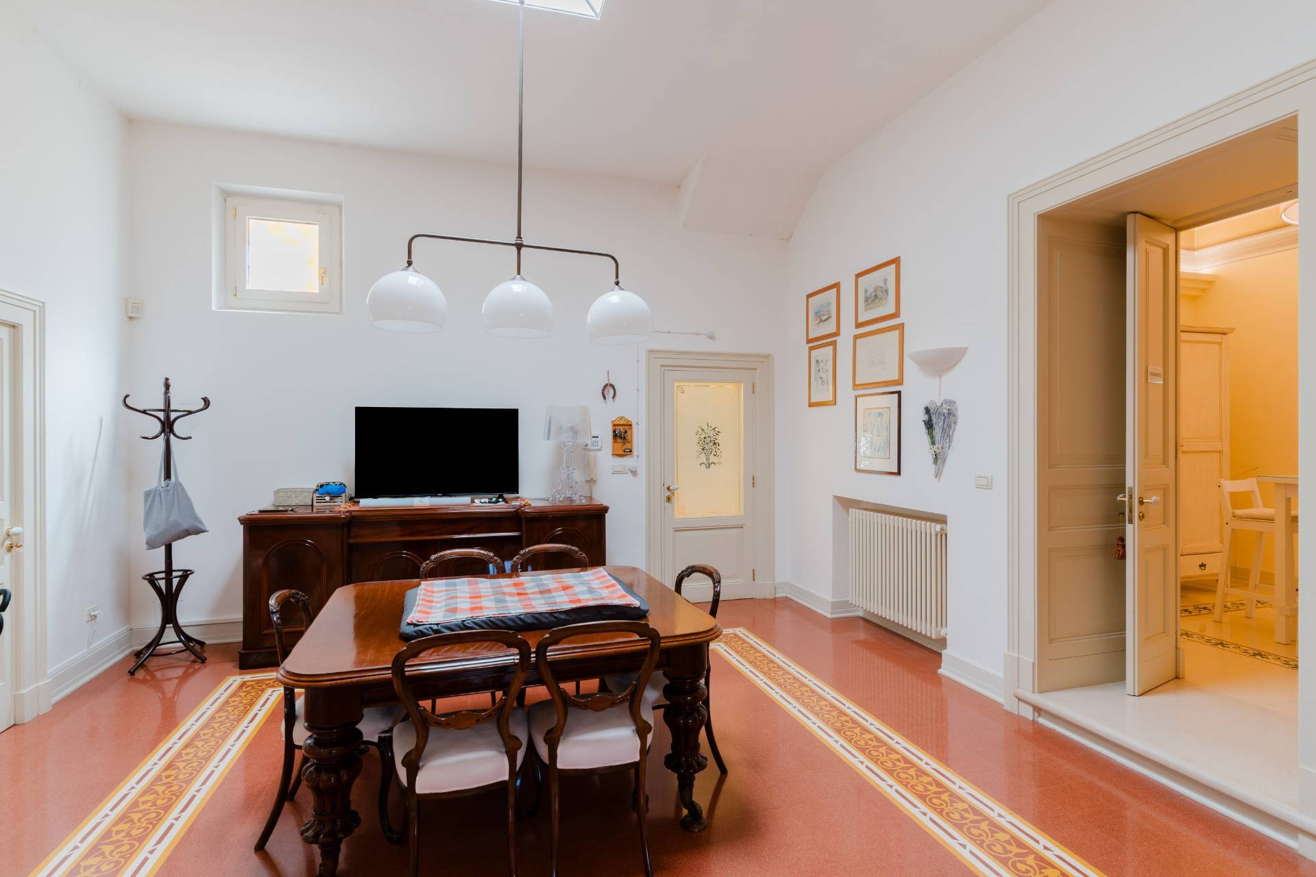 Molfetta, Bari, 70056, IT, 3 Bedrooms Bedrooms, ,4 BathroomsBathrooms,Residential,For Sale,1988051