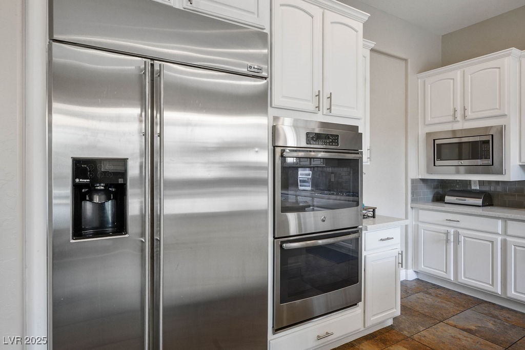 Henderson, Nevada, 89044, United States, 5 Bedrooms Bedrooms, ,5 BathroomsBathrooms,Residential,For Sale,2003253