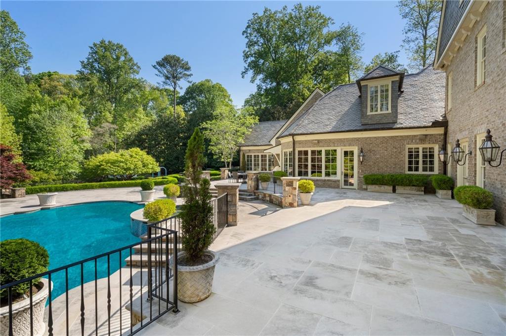 Atlanta, Georgia, 30327, United States, 6 Bedrooms Bedrooms, ,9 BathroomsBathrooms,Residential,For Sale,1686481