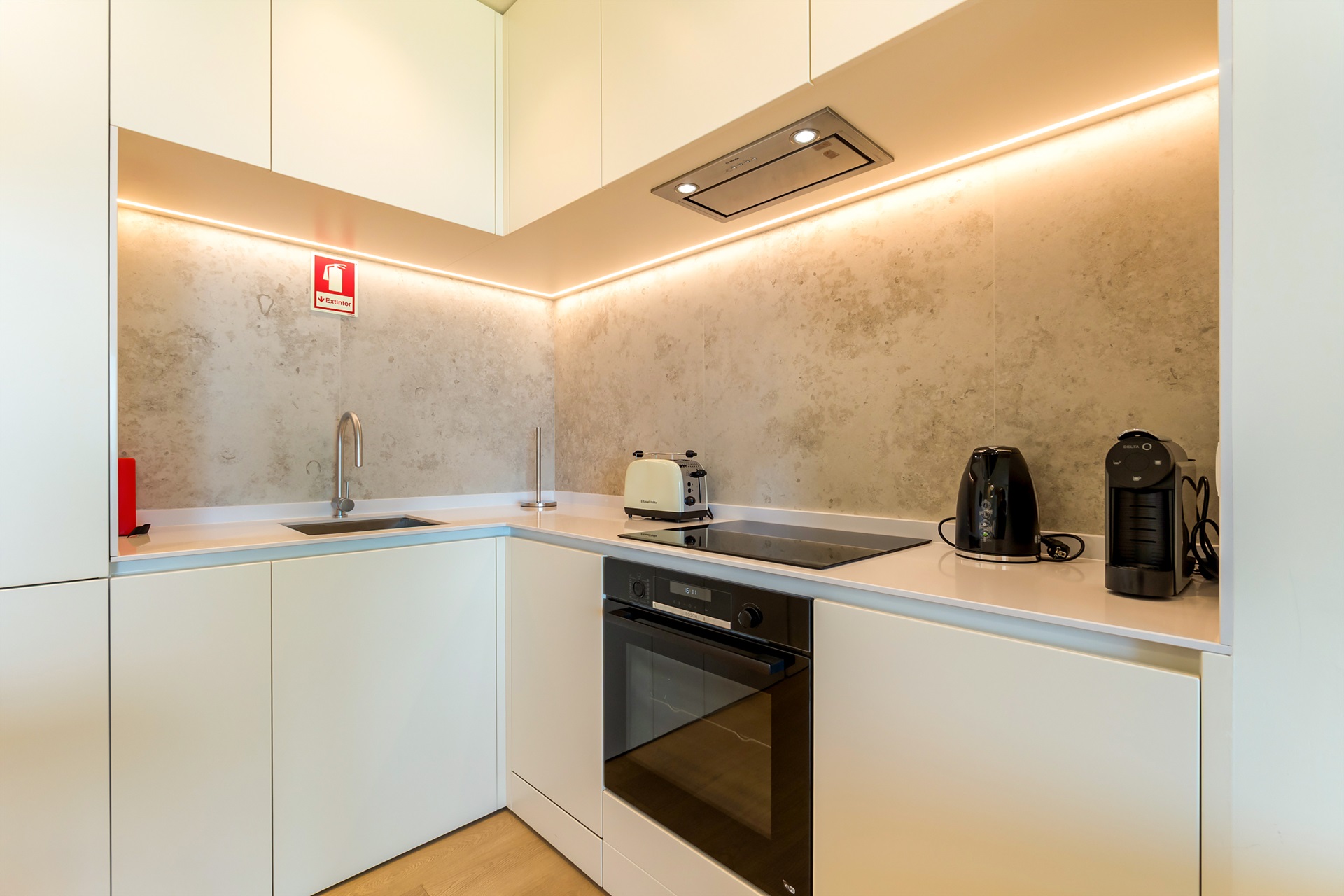  Flat, 1 bedrooms, for Sale - 物件實景