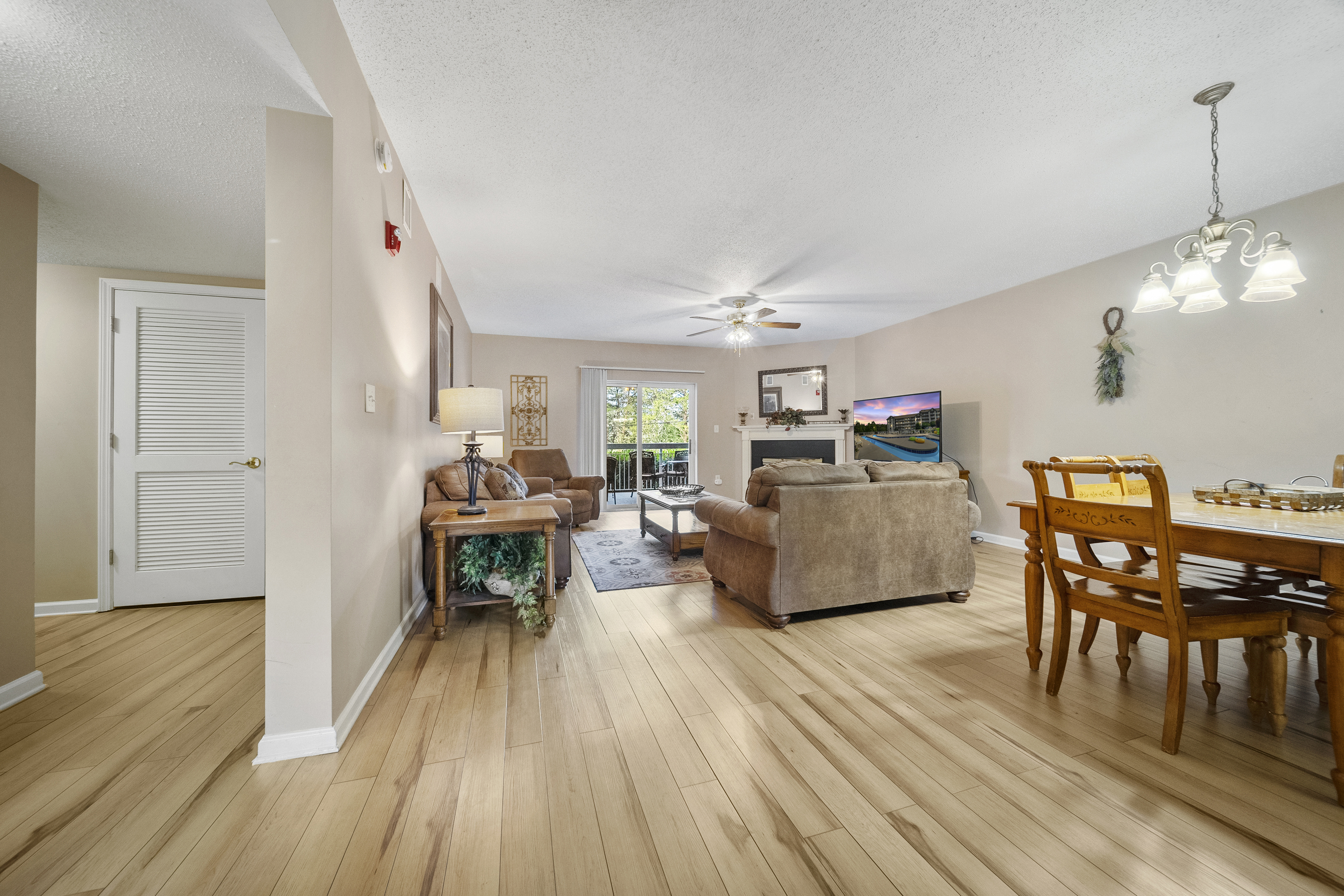 Pigeon Forge, Tennessee, 37863, United States, 4 Bedrooms Bedrooms, ,3 BathroomsBathrooms,Residential,For Sale,1923955