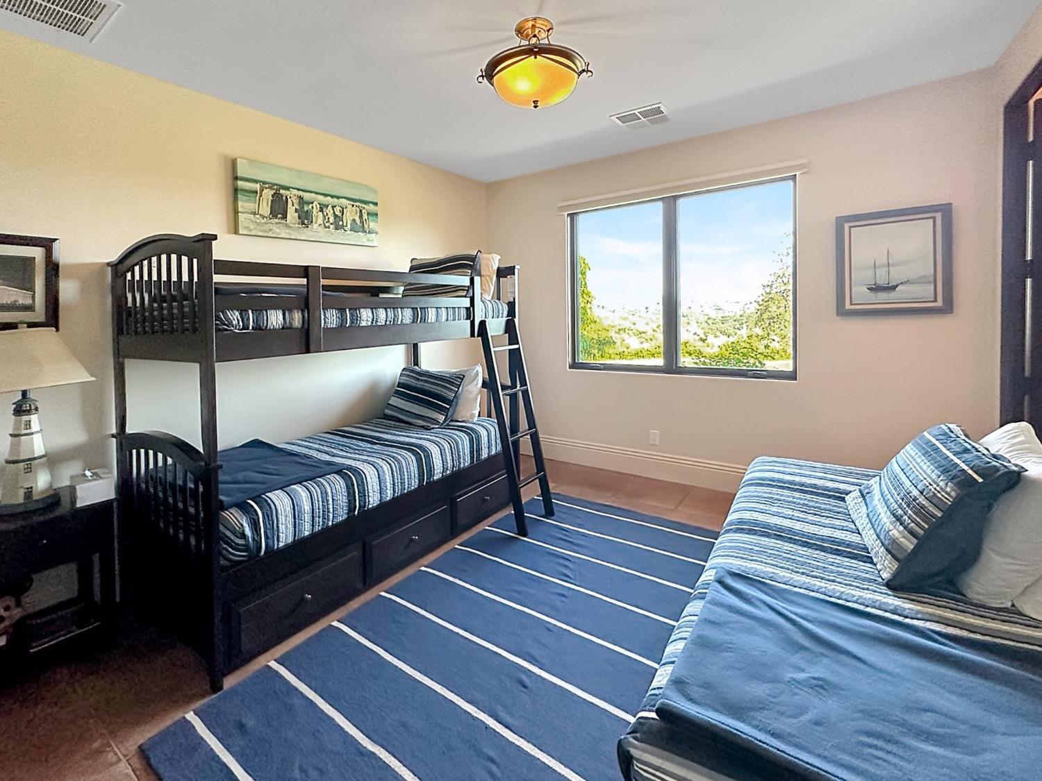 Grass Valley, California, 95949, United States, 4 Bedrooms Bedrooms, ,5 BathroomsBathrooms,Residential,For Sale,1974160