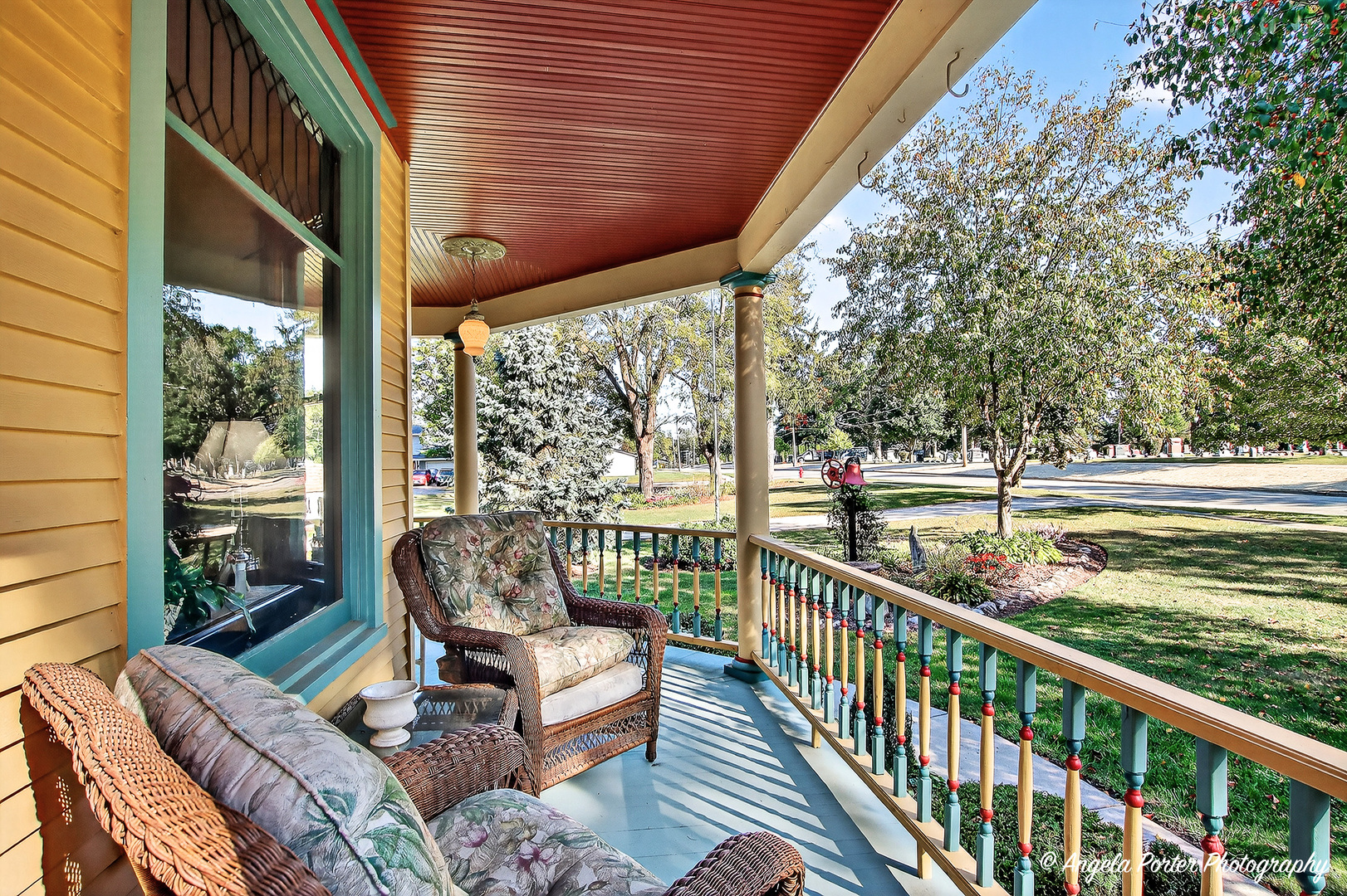 Crystal Lake, Illinois, 60014, United States, 4 Bedrooms Bedrooms, ,2 BathroomsBathrooms,Residential,For Sale,1982746