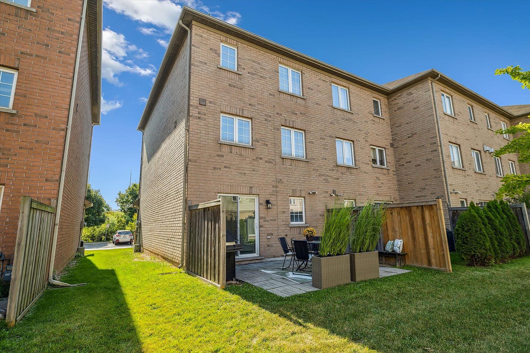  Beachside Living in Hamilton - 物件實景